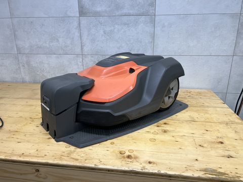 Husqvarna Automower 550 EPOS 