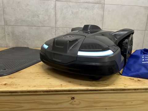 Husqvarna Automower 430X NERA mit EPOS-Modul 
