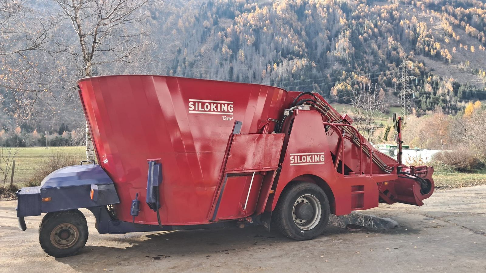 Siloking Selbsfahrer 13 m³ mit Entnahmefräse 3