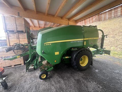 John Deere C441R