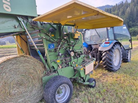 Krone Vario Pack 1500 MultiCut Ballenpresse