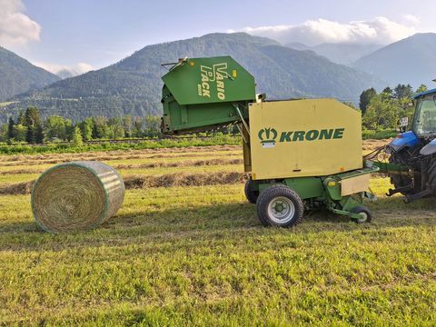Krone Vario Pack 1500 MultiCut Ballenpresse