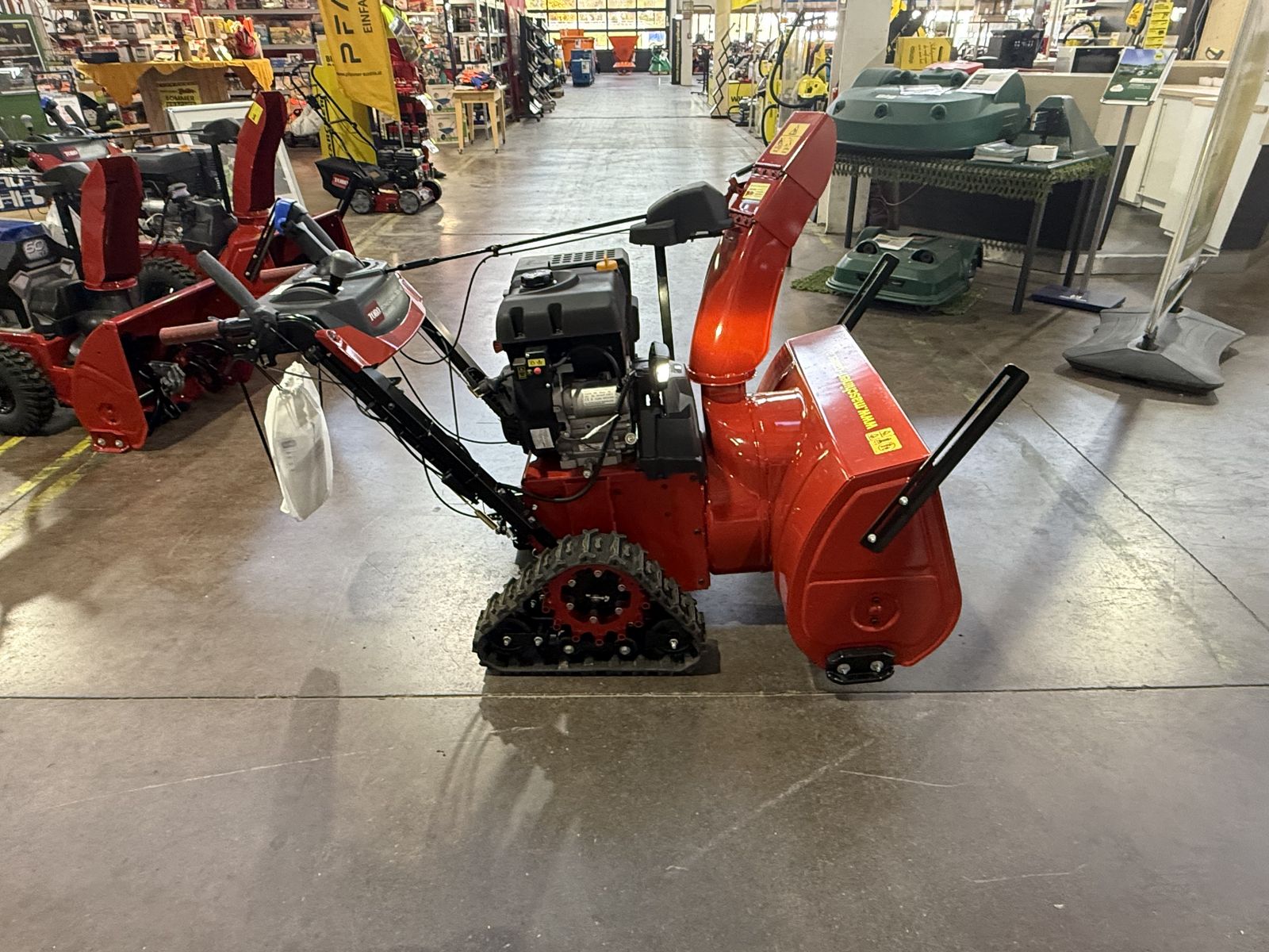 Toro Power Max TRX HD 1432 OHXE Schneefräse mit Raupe 2