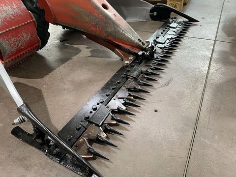 Aebi Aebi AM 9 mit Fingerbalken 150cm und Gitterräder