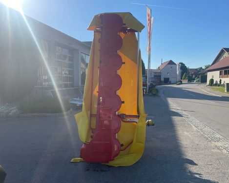 Pöttinger NOVADISC 302 Heck-Scheibenmähwerk