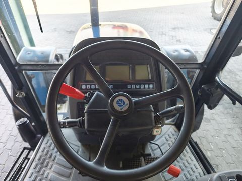 New Holland TS90