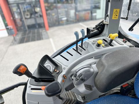 New Holland T6020 Delta