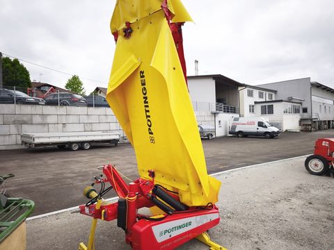 Pöttinger NOVADISC 302 Heck-Scheibenmähwerk