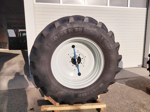 Michelin 540/65 R 28 und 650/65 R 38 Räder