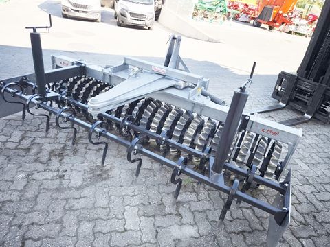Fliegl Frontpackerwalze 3 m 