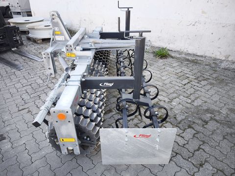 Fliegl Frontpackerwalze 3 m