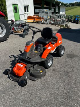 Husqvarna Rider R 214TS 