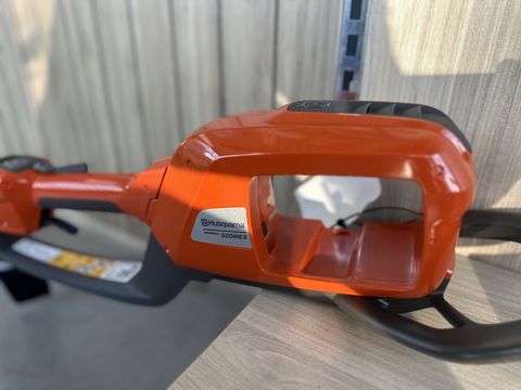 Husqvarna 520iHE3