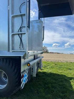 Fliegl ASW 256 Gigant