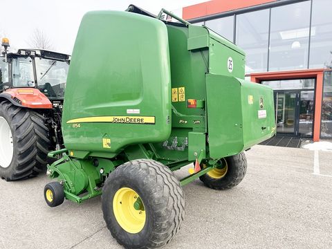 John Deere 854 Premium Rundballenpresse