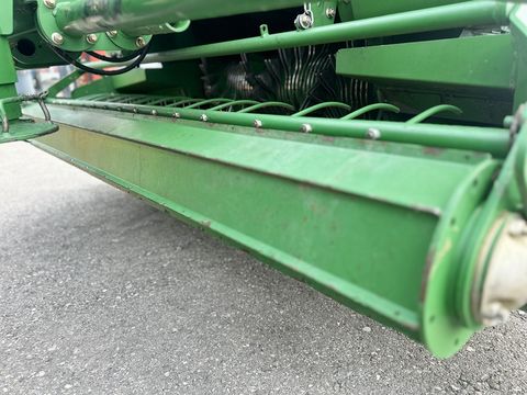 John Deere 854 Premium Rundballenpresse