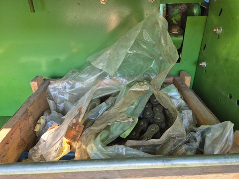 Krone Comprima V150 Rundballenpresse