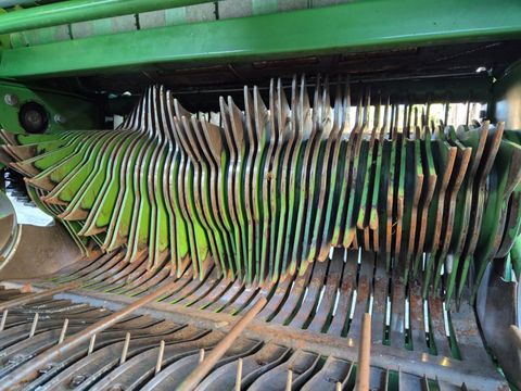 Krone Comprima V150 Rundballenpresse