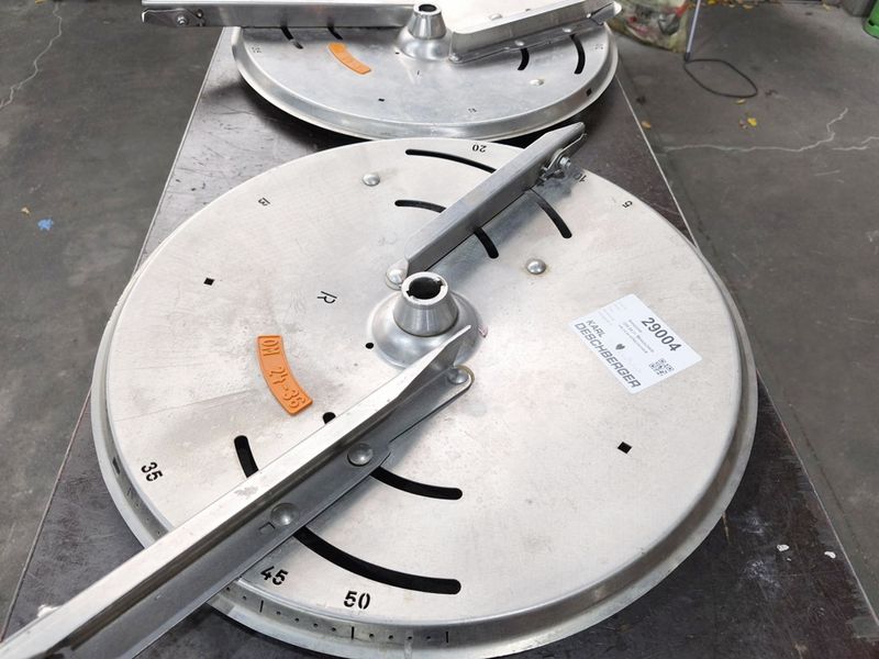 Amazone OM 24-36 Streuscheiben 3