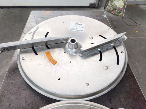 Amazone OM 24-36 Streuscheiben