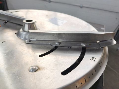 Amazone OM 24-36 Streuscheiben