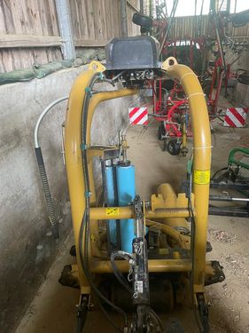 Tanco S100 Rundballenwickler