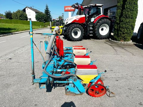 Monosem PNU 4-reihige Einzelkornsämaschine