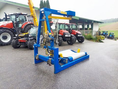Göweil G3010 stationärer Rundballenwickler