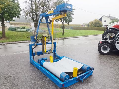 Göweil G3010 stationärer Rundballenwickler