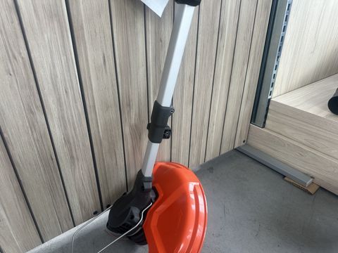 Husqvarna Husqvarna 215iL- Akkutrimmer