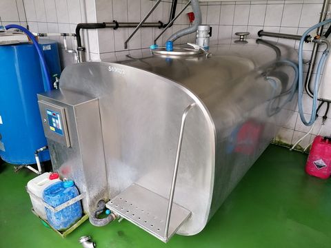 Etscheid  KT 2700 AWE Milchkühltank