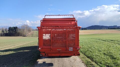Pöttinger Ernteboss II Ladewagen 
