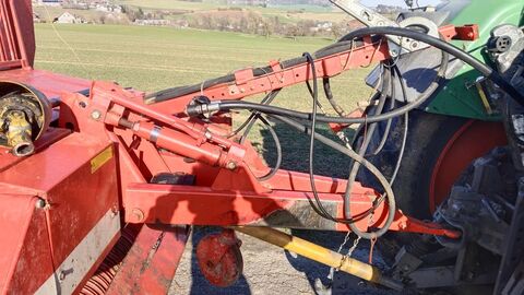 Pöttinger Ernteboss II Ladewagen 
