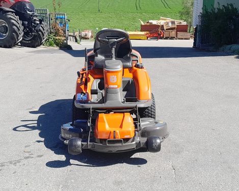 Husqvarna Rider R 216TS AWD
