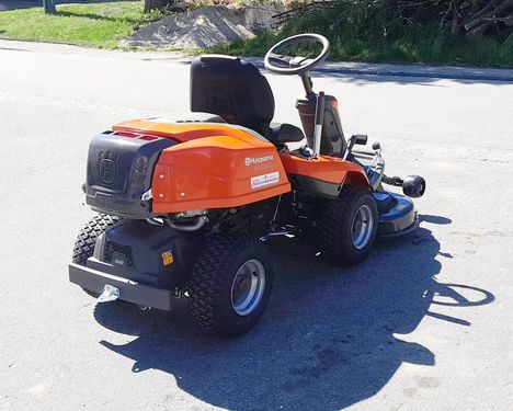 Husqvarna Rider R 216TS AWD