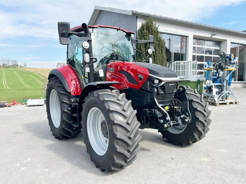 Case IH Farmall 120M 3