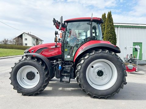 Case IH Farmall 120M