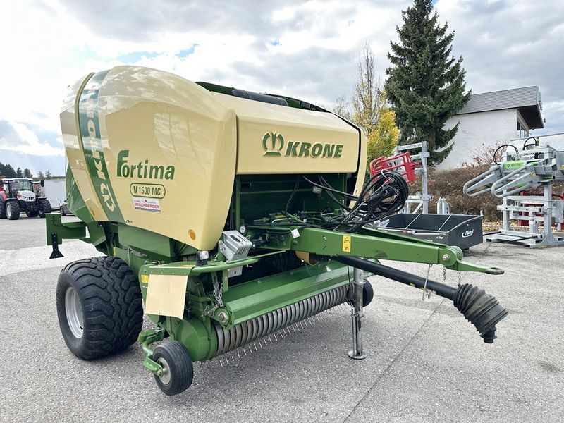 Krone Fortima V 1500 MC Rundballenpresse  2
