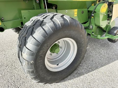 Krone Fortima V 1500 MC Rundballenpresse 