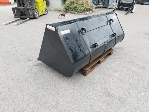 Stekro Schaufel gerundet 2,0 m breit
