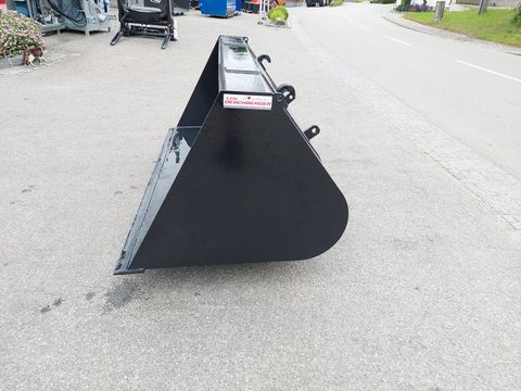 Stekro Schaufel gerundet 2,0 m breit