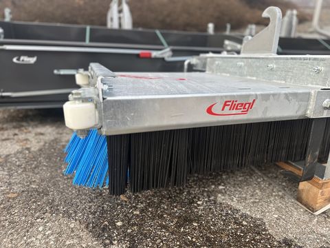 Sonstige Fliegl Luchs Kehrbesen 2.500 mm breit