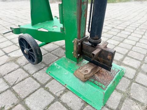 Hauslhof 10 to Holzspalter