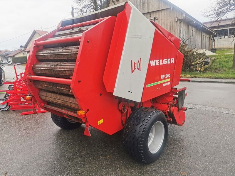 Welger / Lely RP 200 Master Rundballenpresse 3