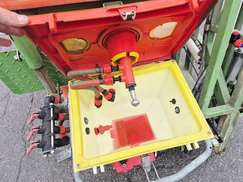 Jessernigg 1000 l Feldspritze 