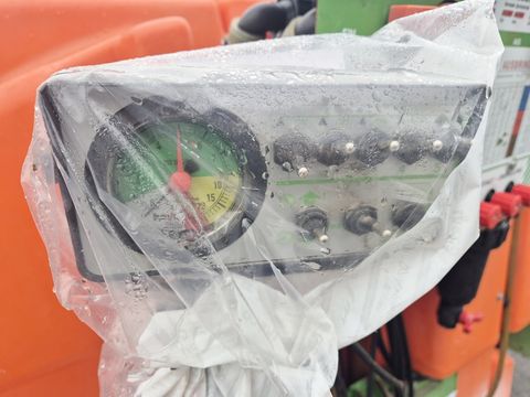 Jessernigg 1000 l Feldspritze 