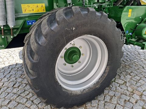 McHale V6750-II Rundballenpresse