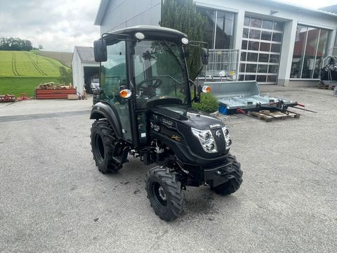 Solis 26 HST Panther mit Kabine