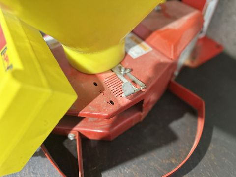 APV WD 40 M2 Kleinstreuer