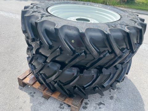 Mitas 420/85 R 38 (16,9R38) Räder